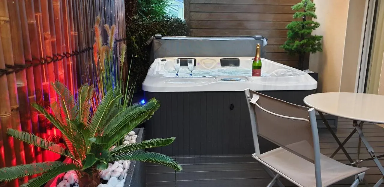 Holiday home La Maison Des Iles & Spa Privatif Baden