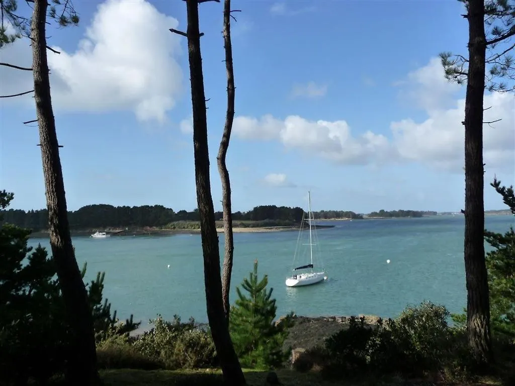 Holiday home La Maison Des Iles & Spa Privatif Baden